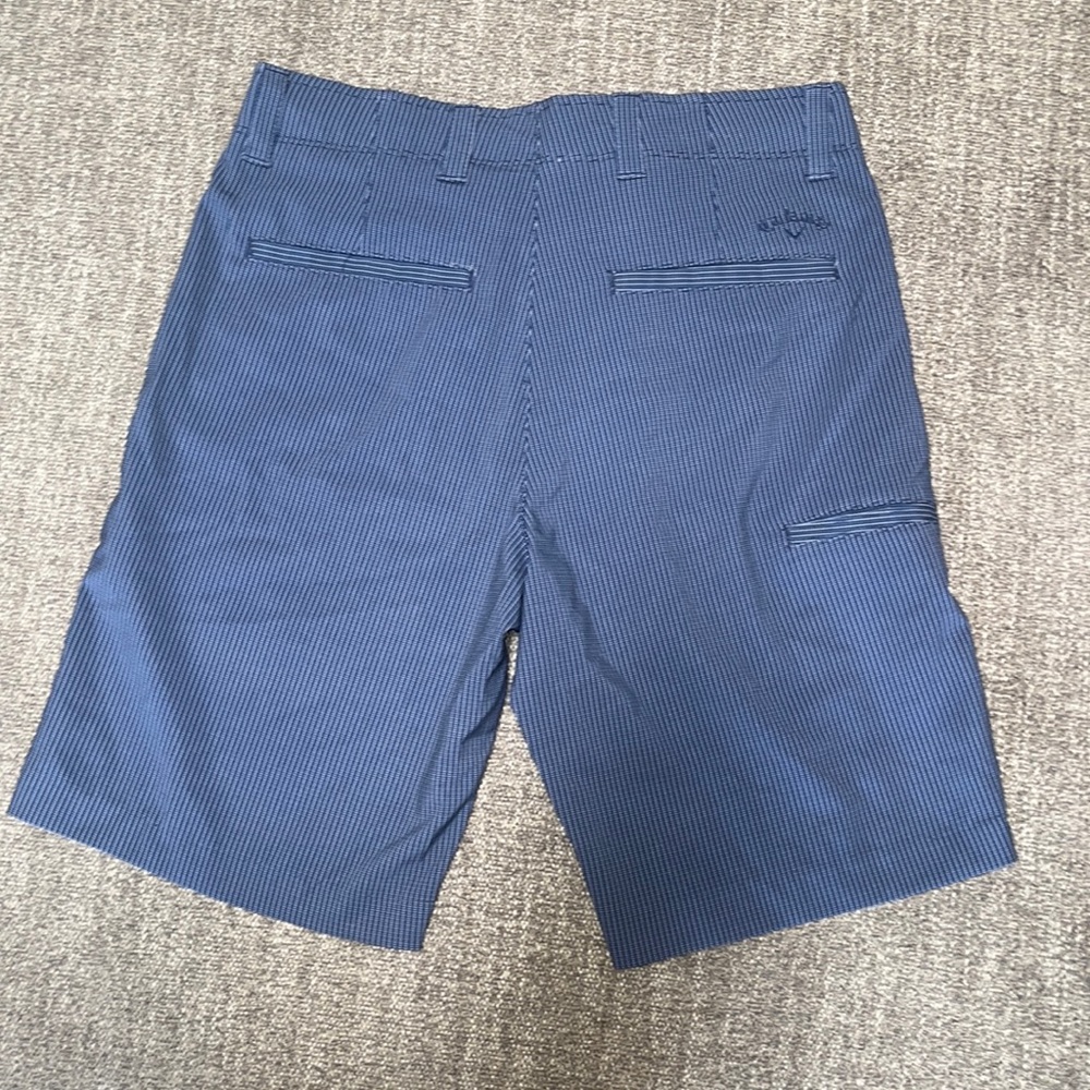 2 pairs of Callaway men’s golf shorts waist 30